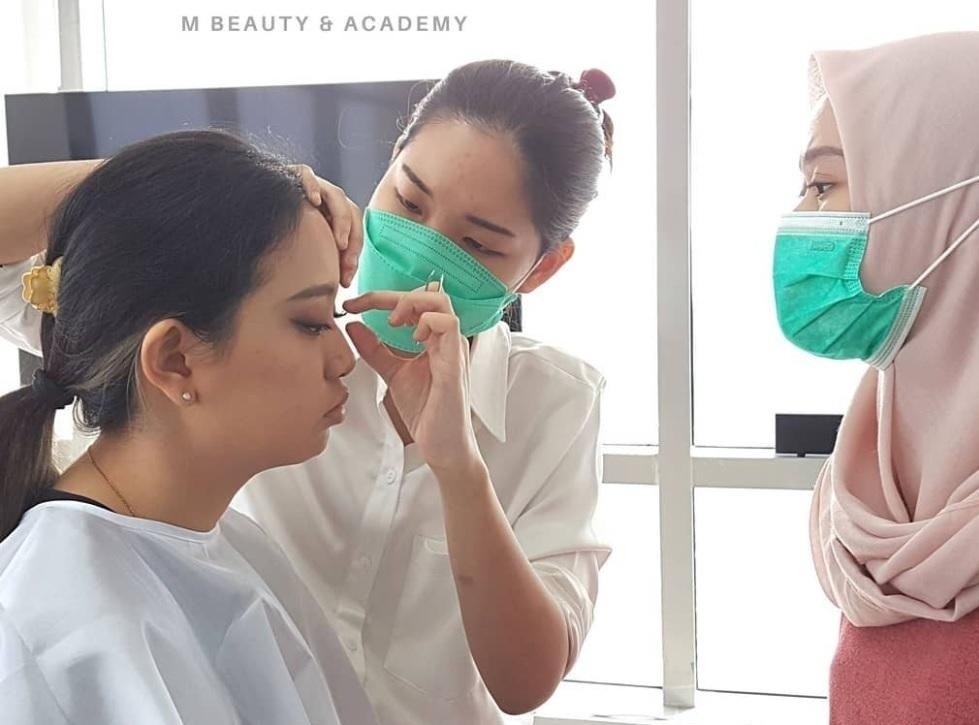 Private Korean Self Makeup Class Jakarta by M Beauty